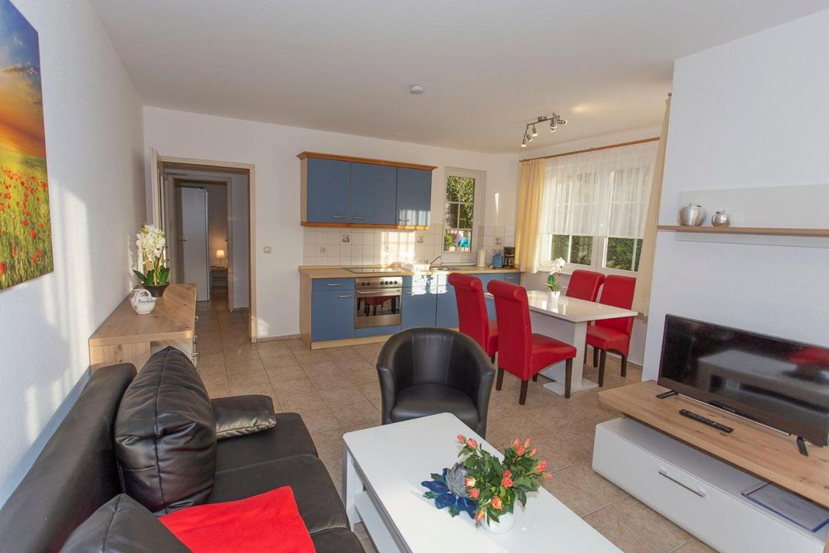 Haus Dornroeschen 45107 Apartment เกอเรน ภายนอก รูปภาพ