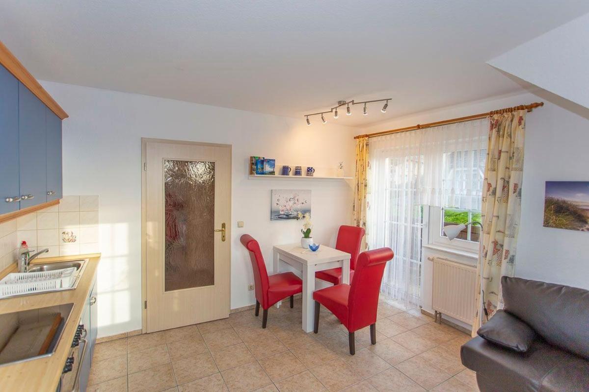 Haus Dornroeschen 45107 Apartment เกอเรน ภายนอก รูปภาพ