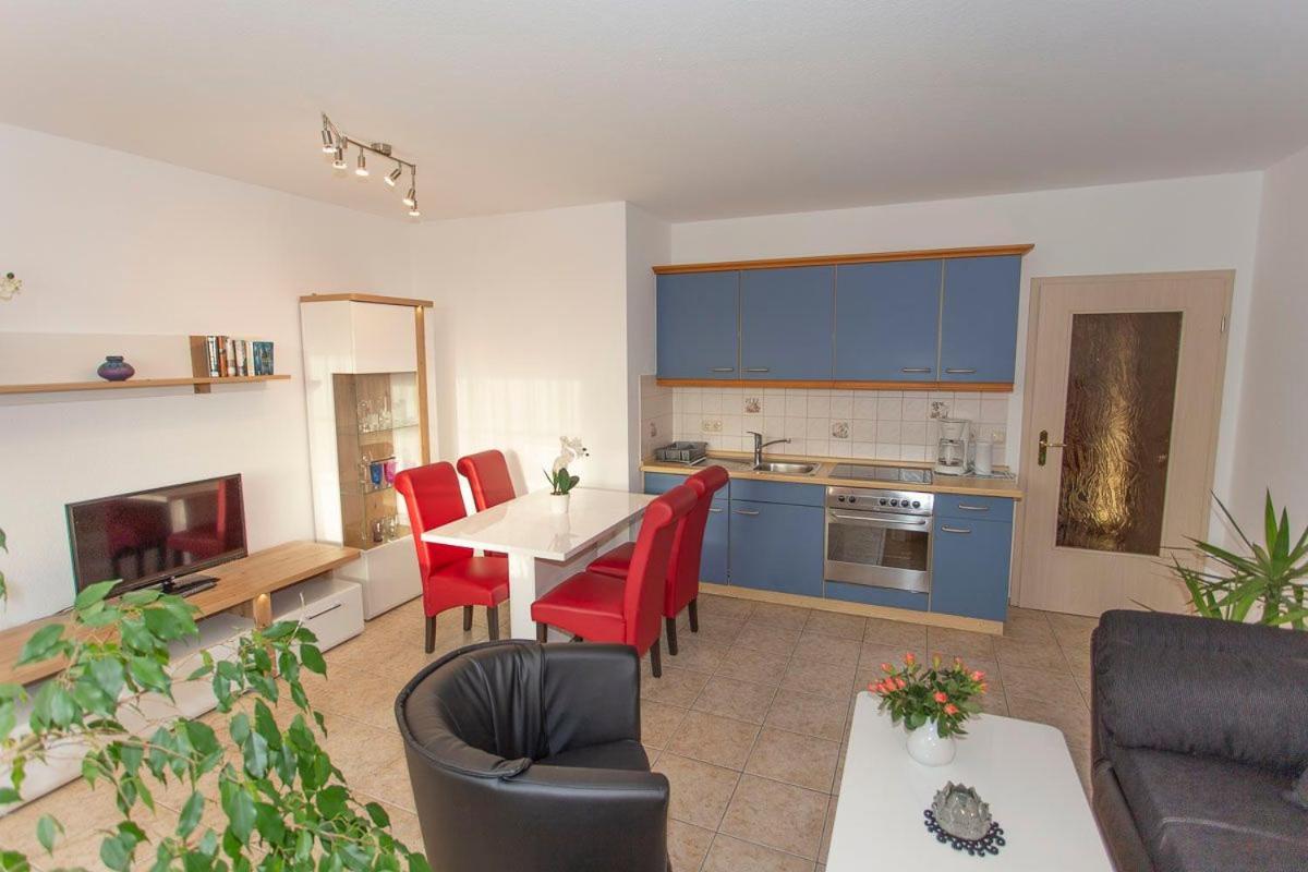 Haus Dornroeschen 45107 Apartment เกอเรน ภายนอก รูปภาพ