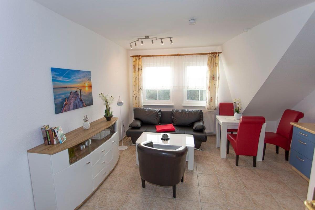 Haus Dornroeschen 45107 Apartment เกอเรน ภายนอก รูปภาพ