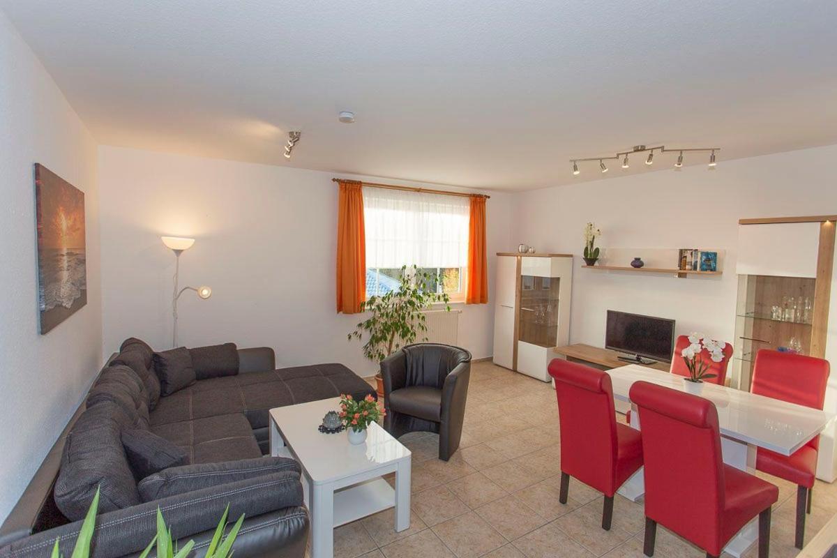 Haus Dornroeschen 45107 Apartment เกอเรน ภายนอก รูปภาพ